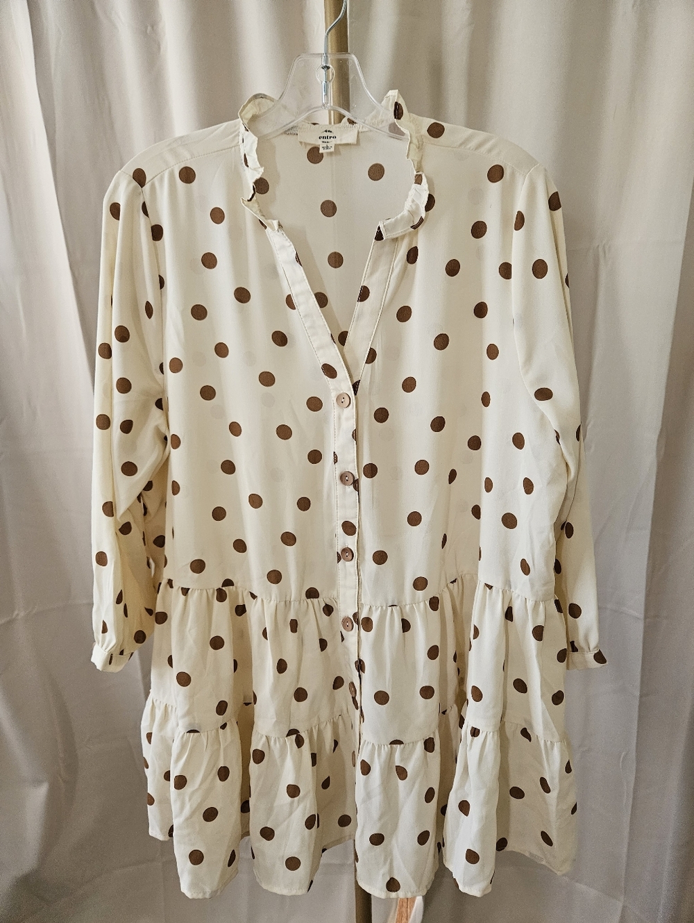 Entro Cream & Brown Polka Dot Oversized Ruffle Blouse Size L - Picture 2 of 6